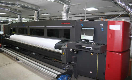 ПЕЧАТНАЯ МАШИНА EFI VUTEK GS 5000R